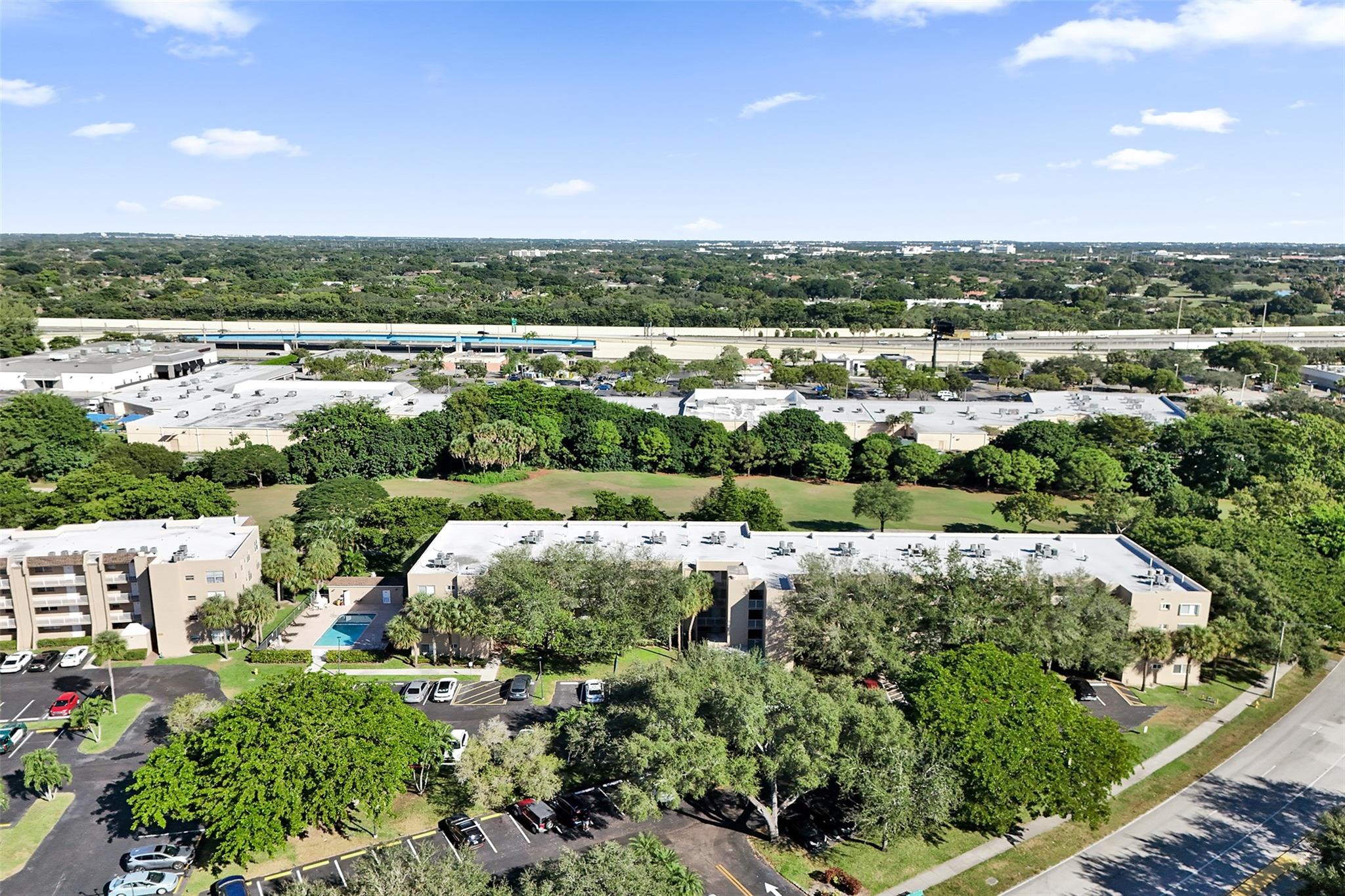 9470 Tangerine Pl 404