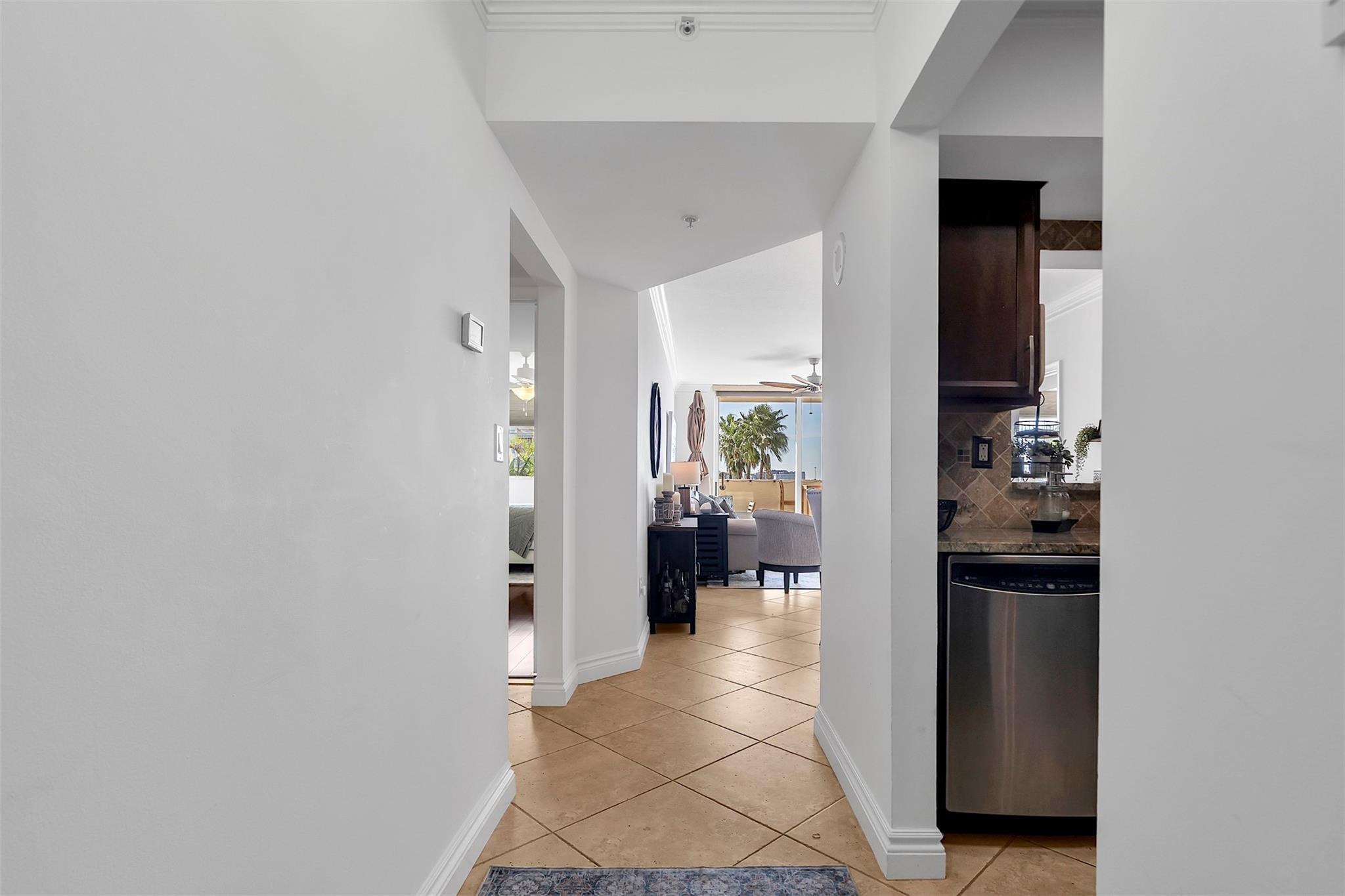 3020 NE 32nd Ave 406