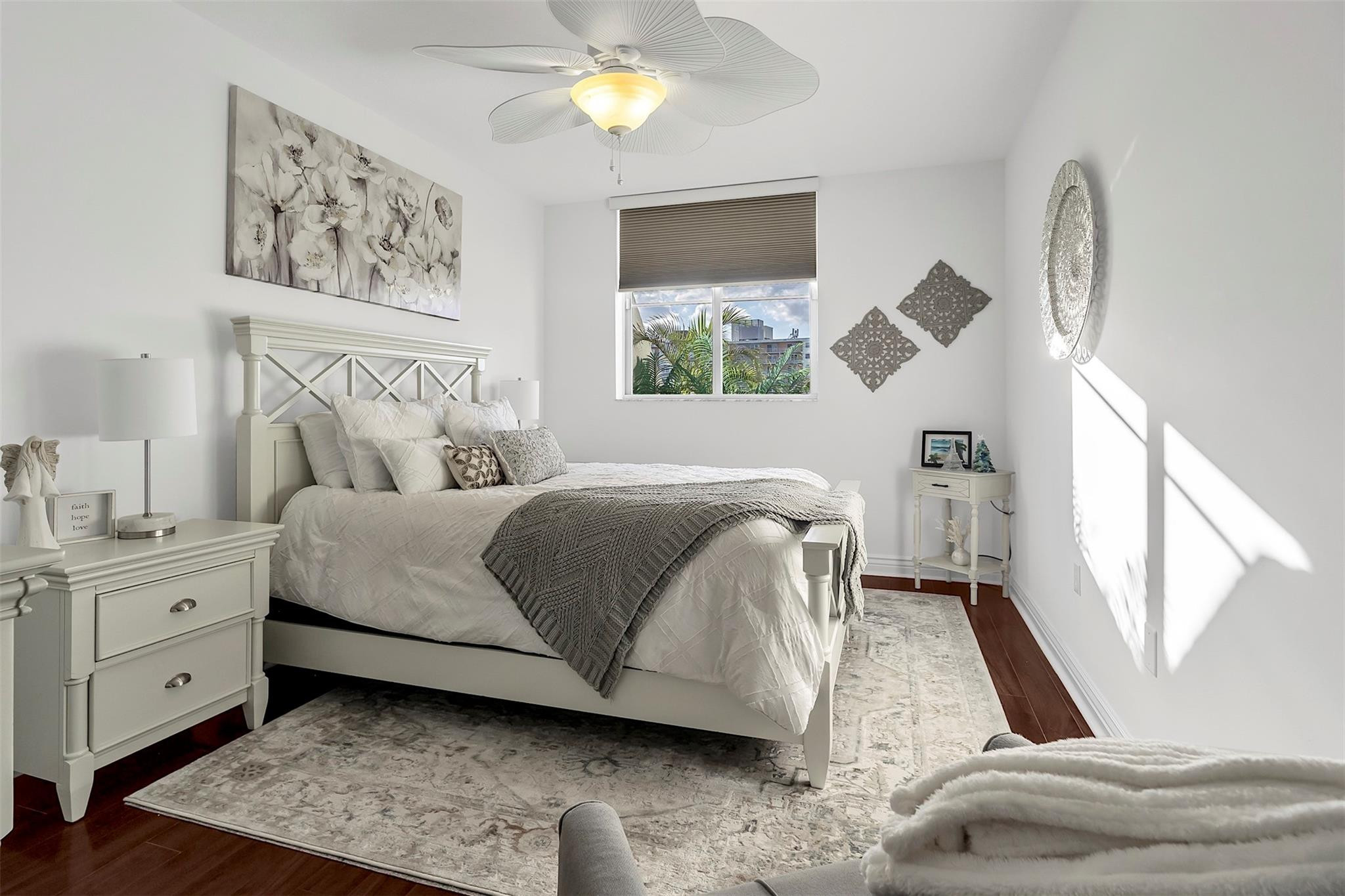 3020 NE 32nd Ave 406