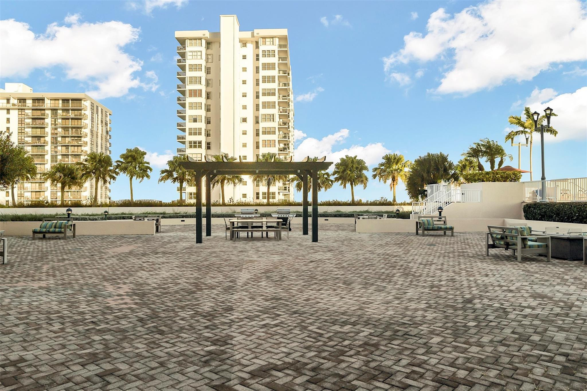 3020 NE 32nd Ave 406