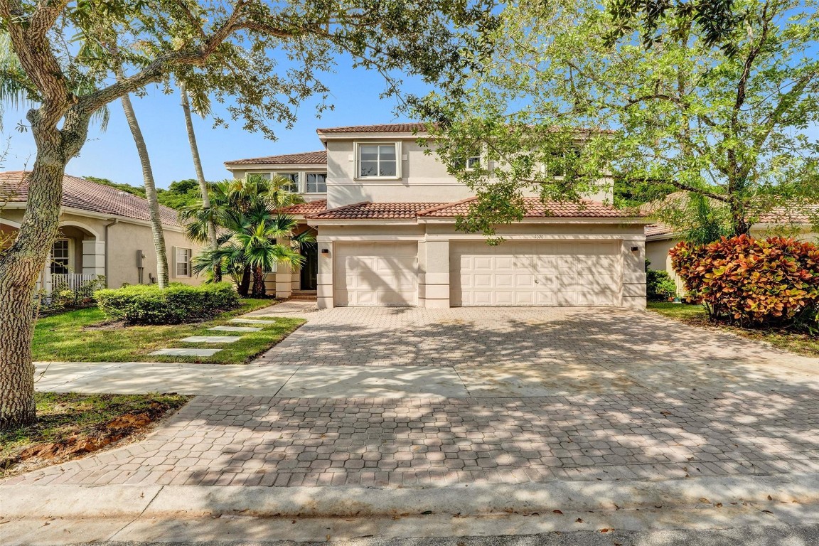 4020 Staghorn Lane, Weston