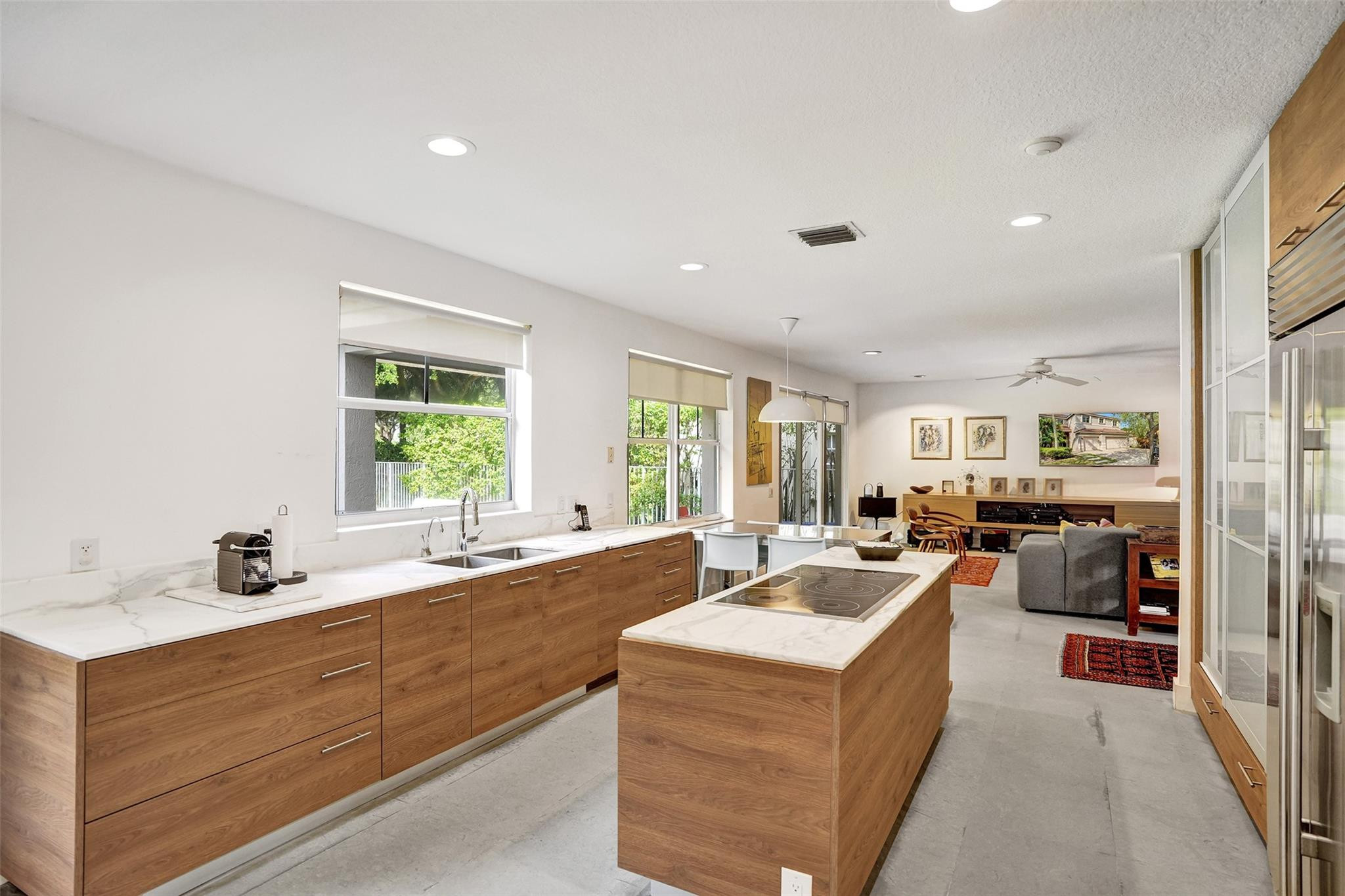 4020 Staghorn Lane, Weston
