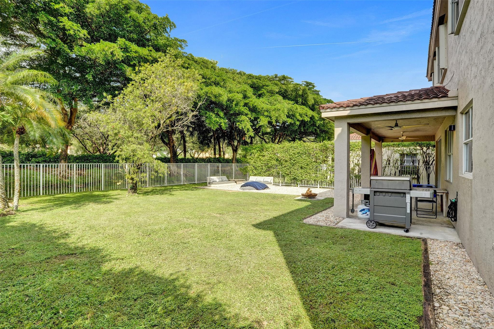 4020 Staghorn Lane, Weston