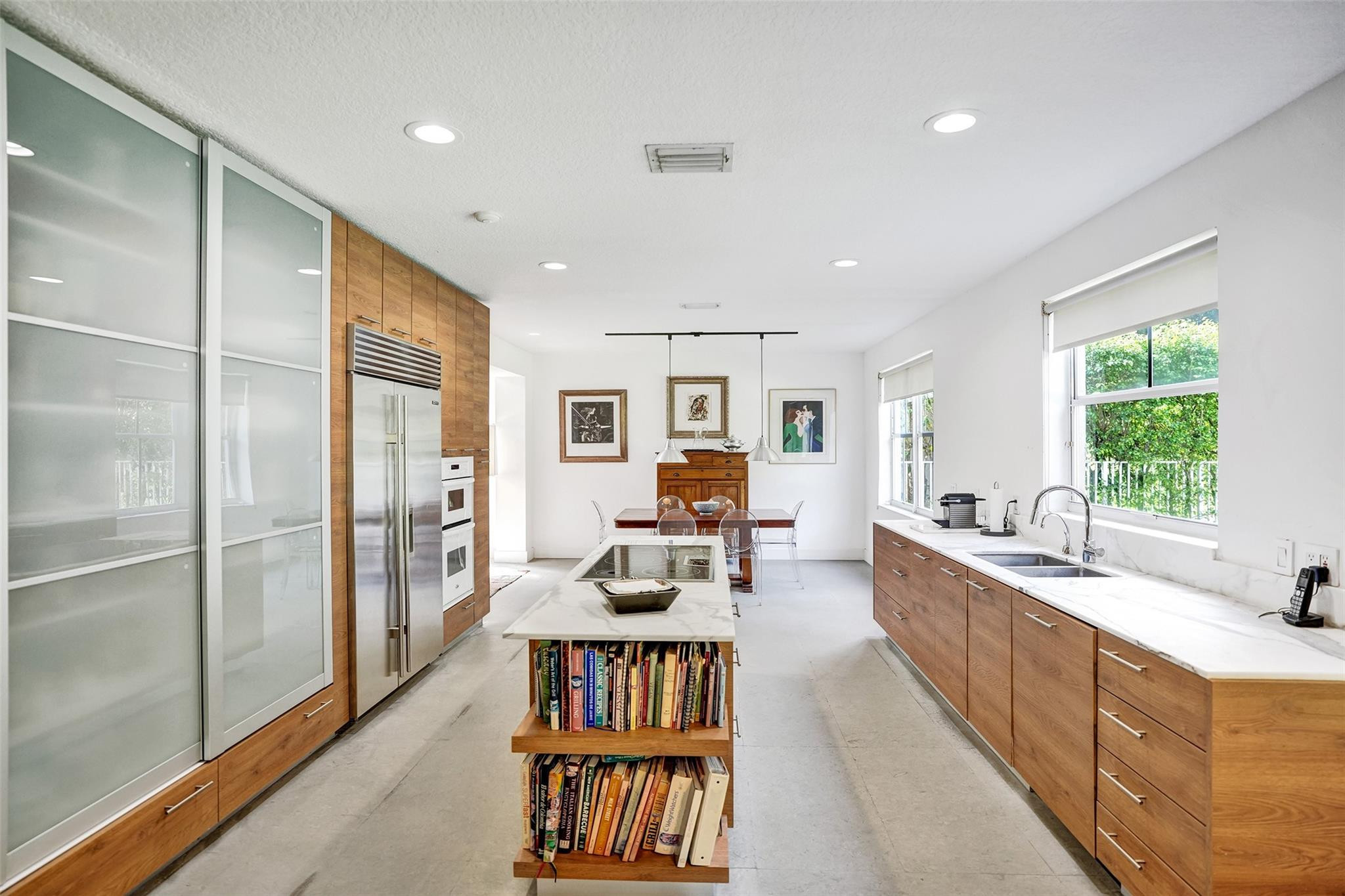 4020 Staghorn Lane, Weston