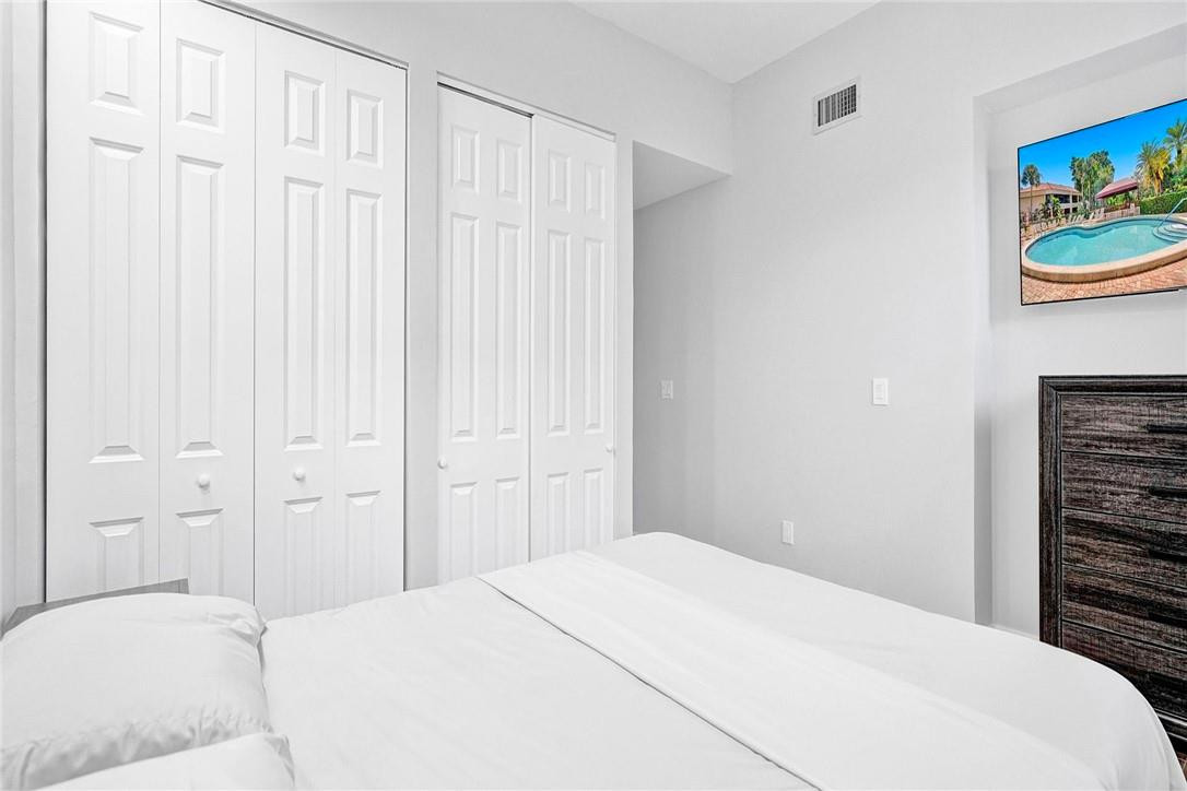 7484 La Paz Boulevard 101