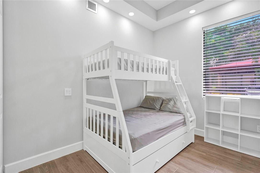 7484 La Paz Boulevard 101