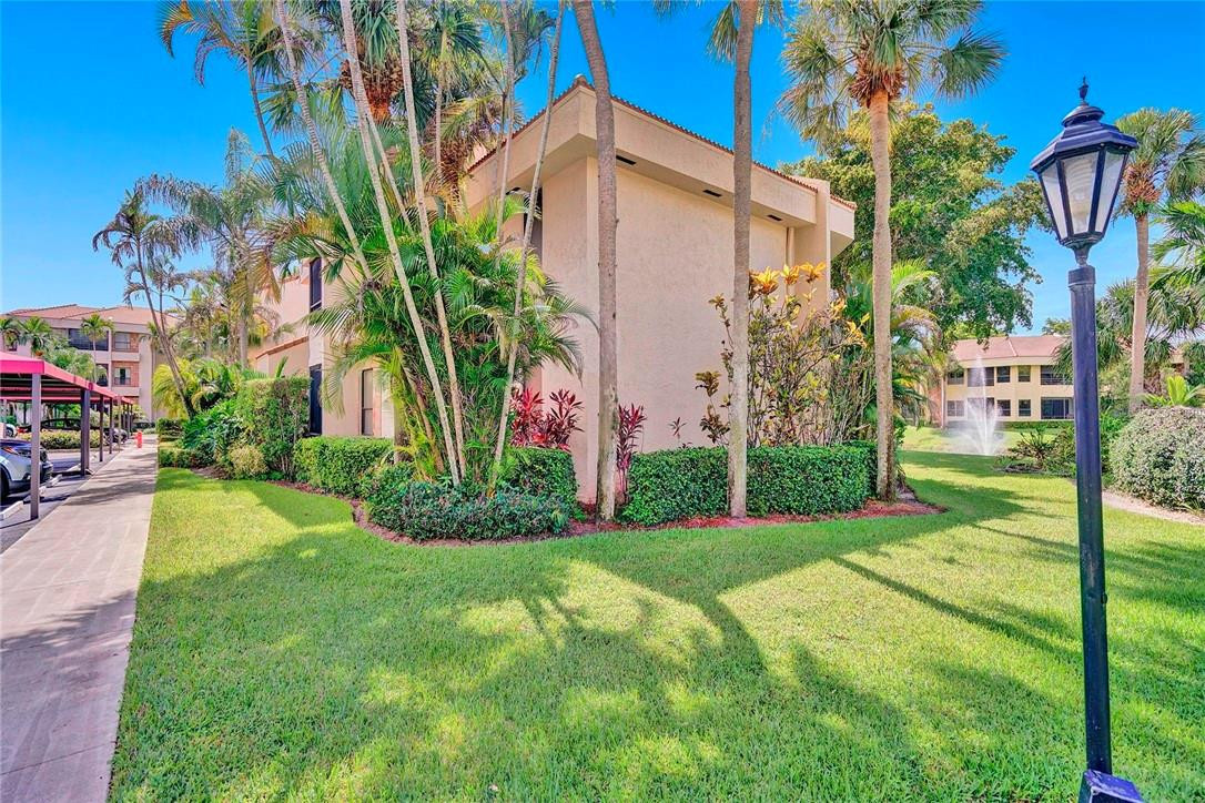 7484 La Paz Boulevard 101