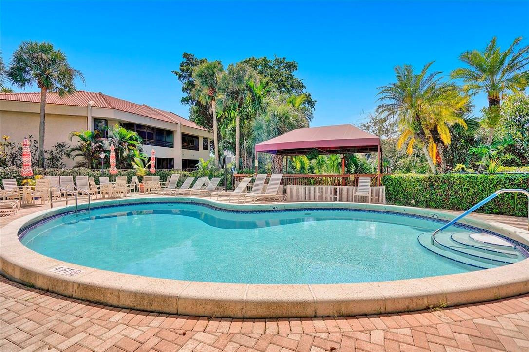 7484 La Paz Boulevard 101