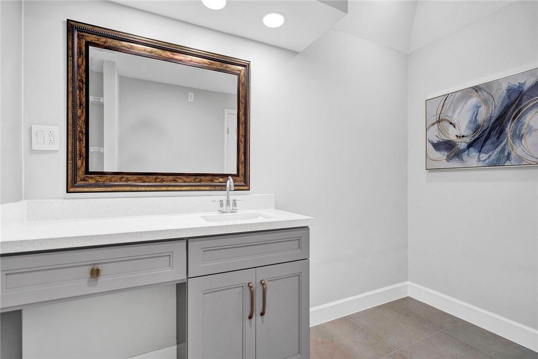 7484 La Paz Boulevard 101