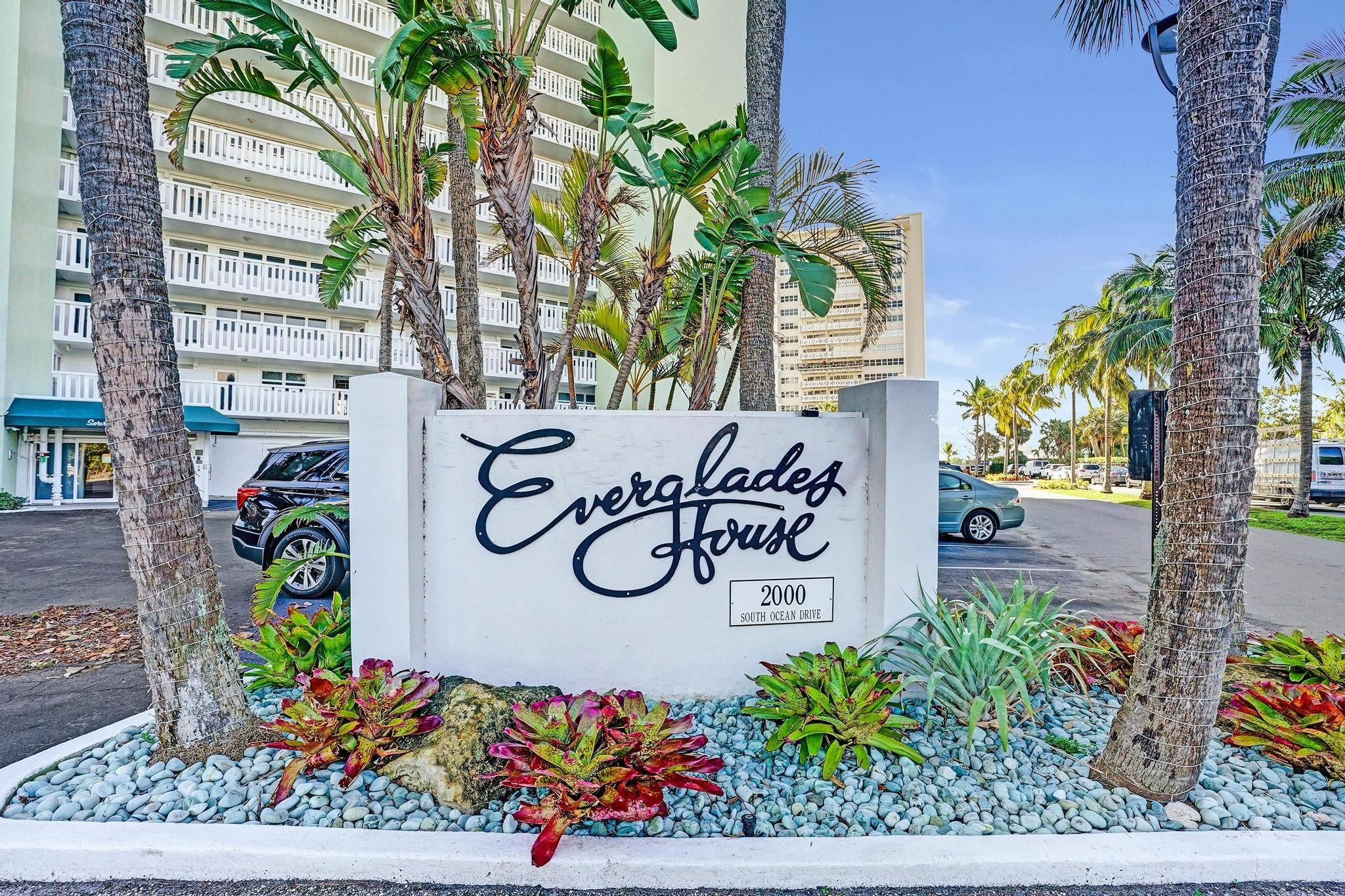 2000 S Ocean Drive 305