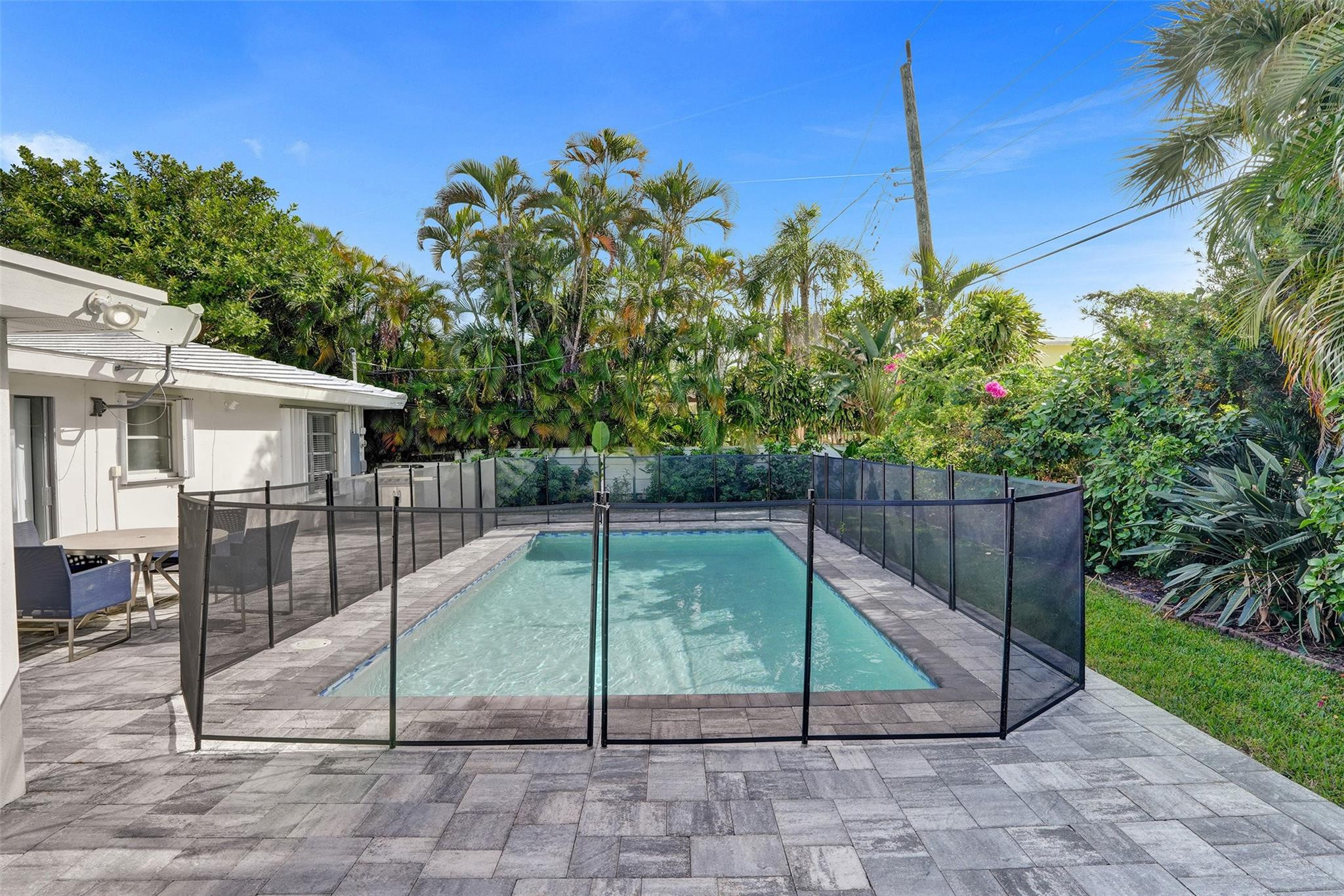 260 Allenwood Drive, Lauderdale-By-The-Sea