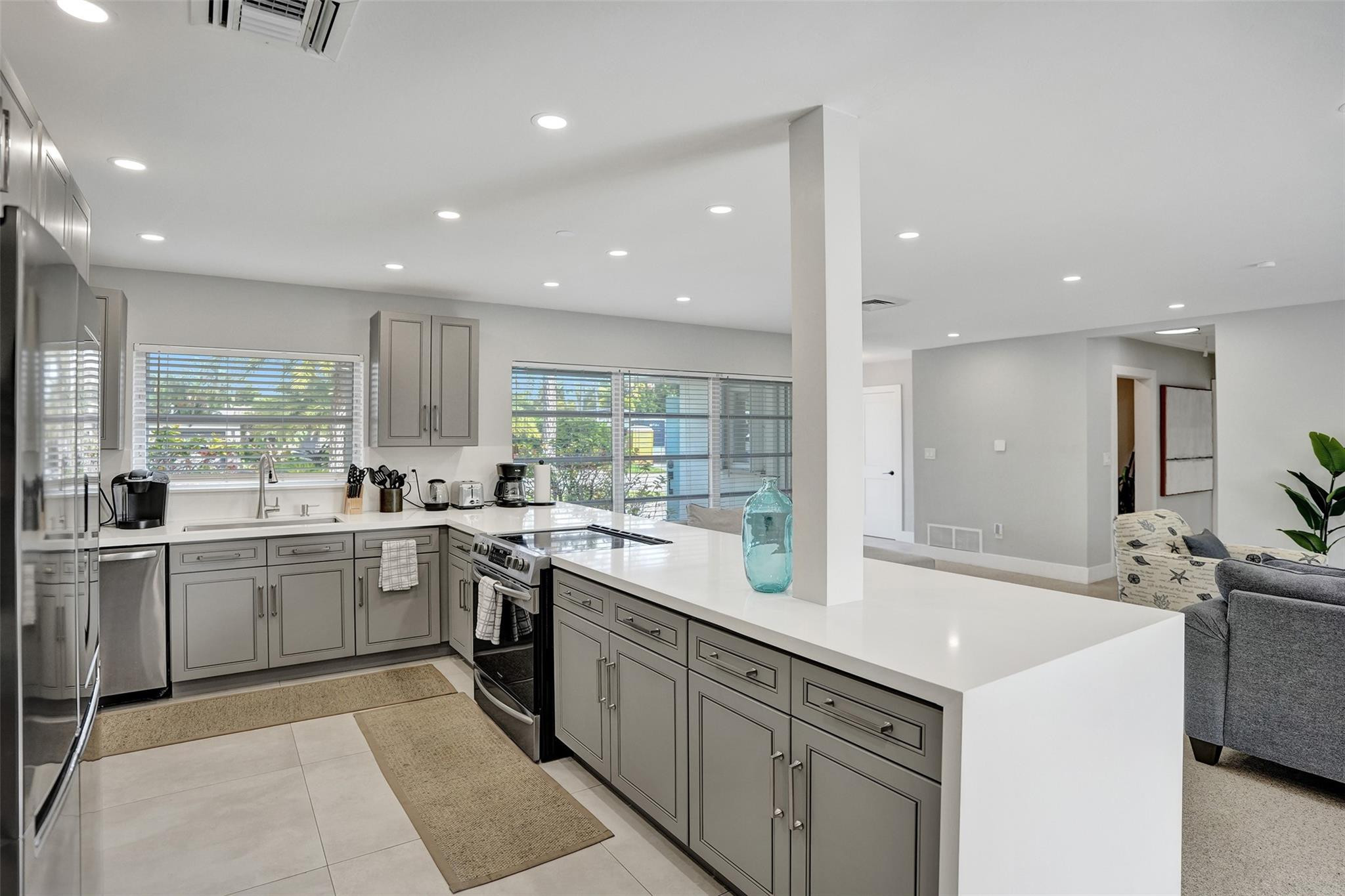 260 Allenwood Drive, Lauderdale-By-The-Sea