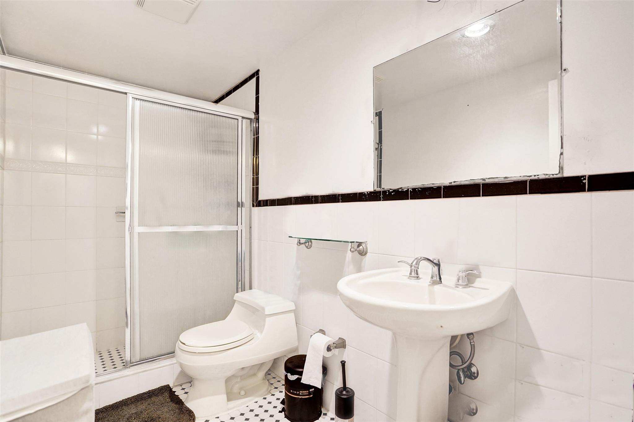 5208 NE 24th Terrace F118