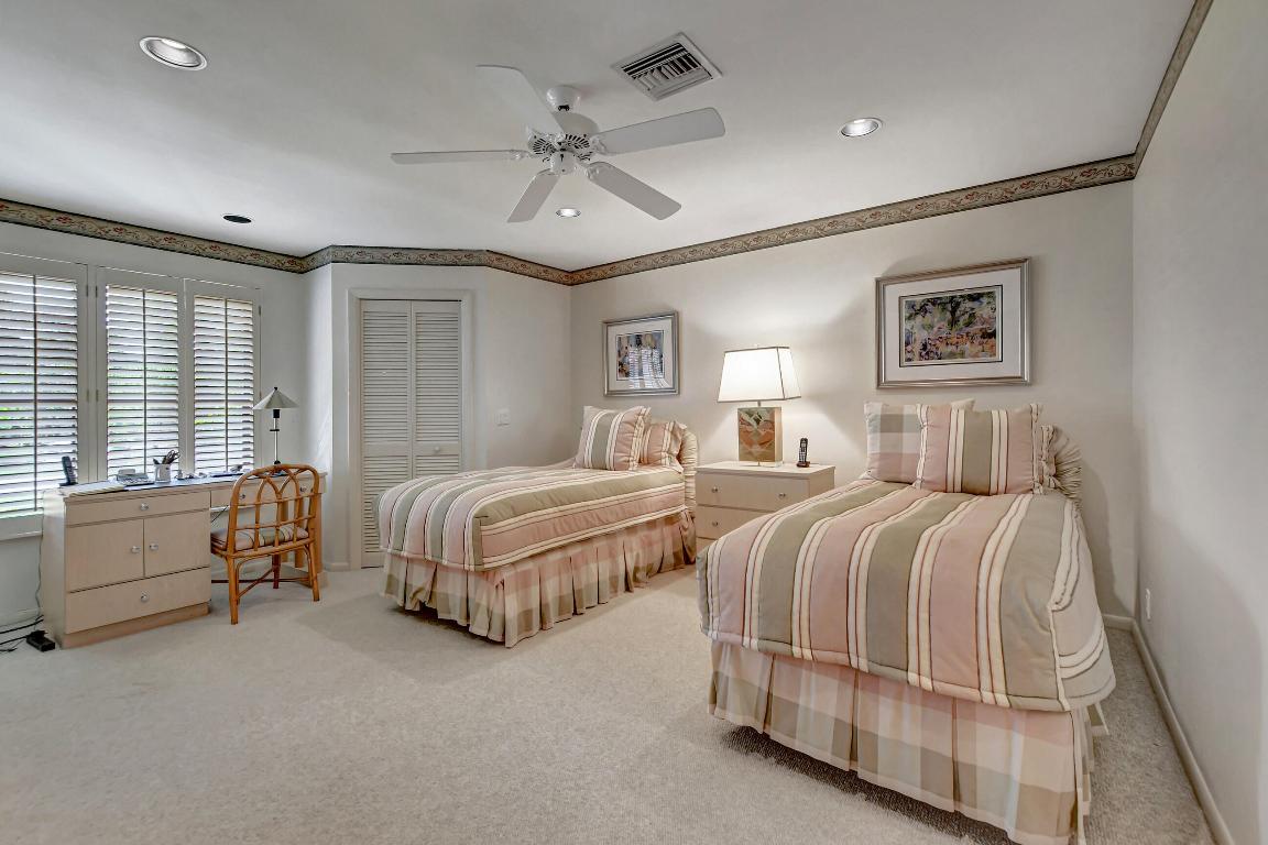 16802 Rose Apple Drive W