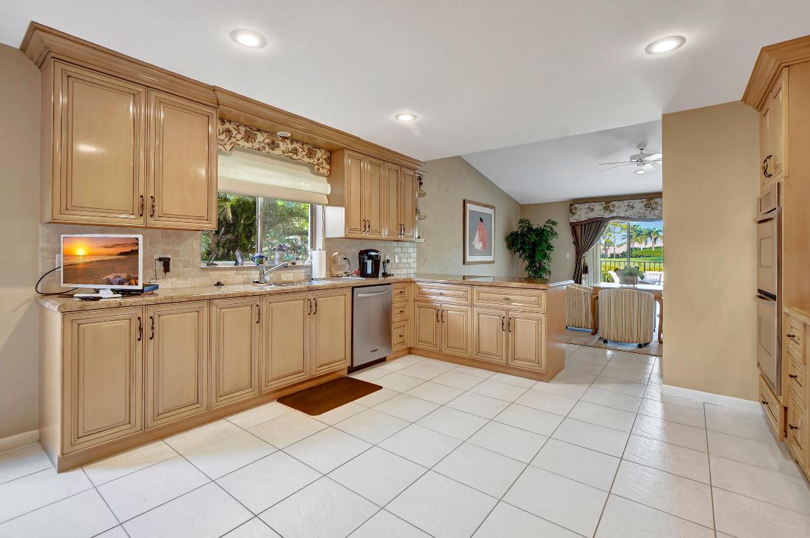 16802 Rose Apple Drive W