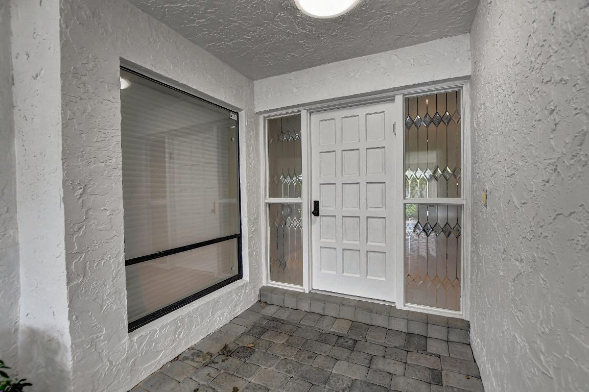 16802 Rose Apple Drive W