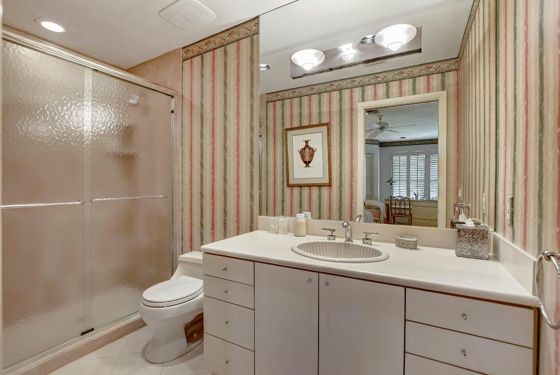 16802 Rose Apple Drive W