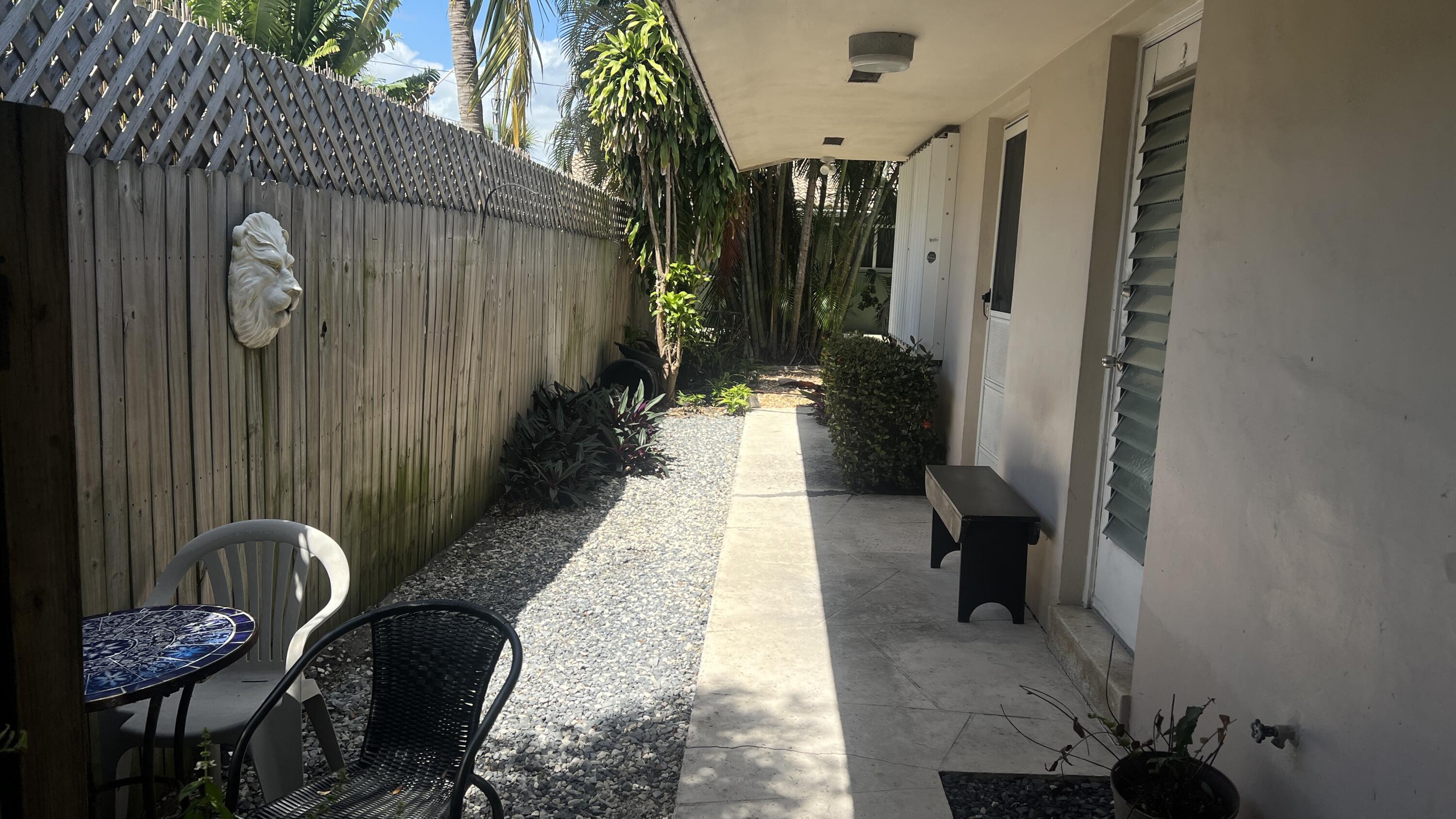 2180 NE 44th Street