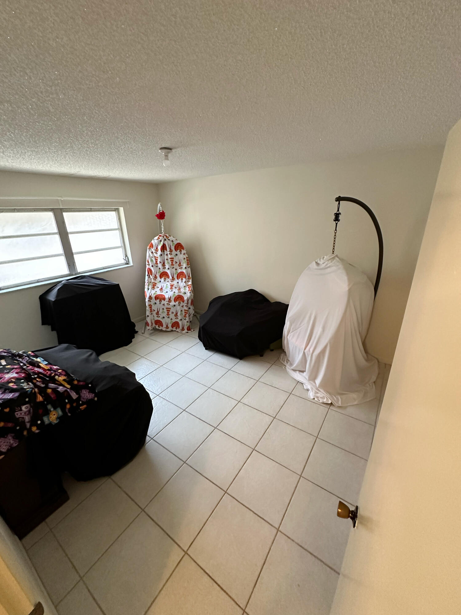 2180 NE 44th Street