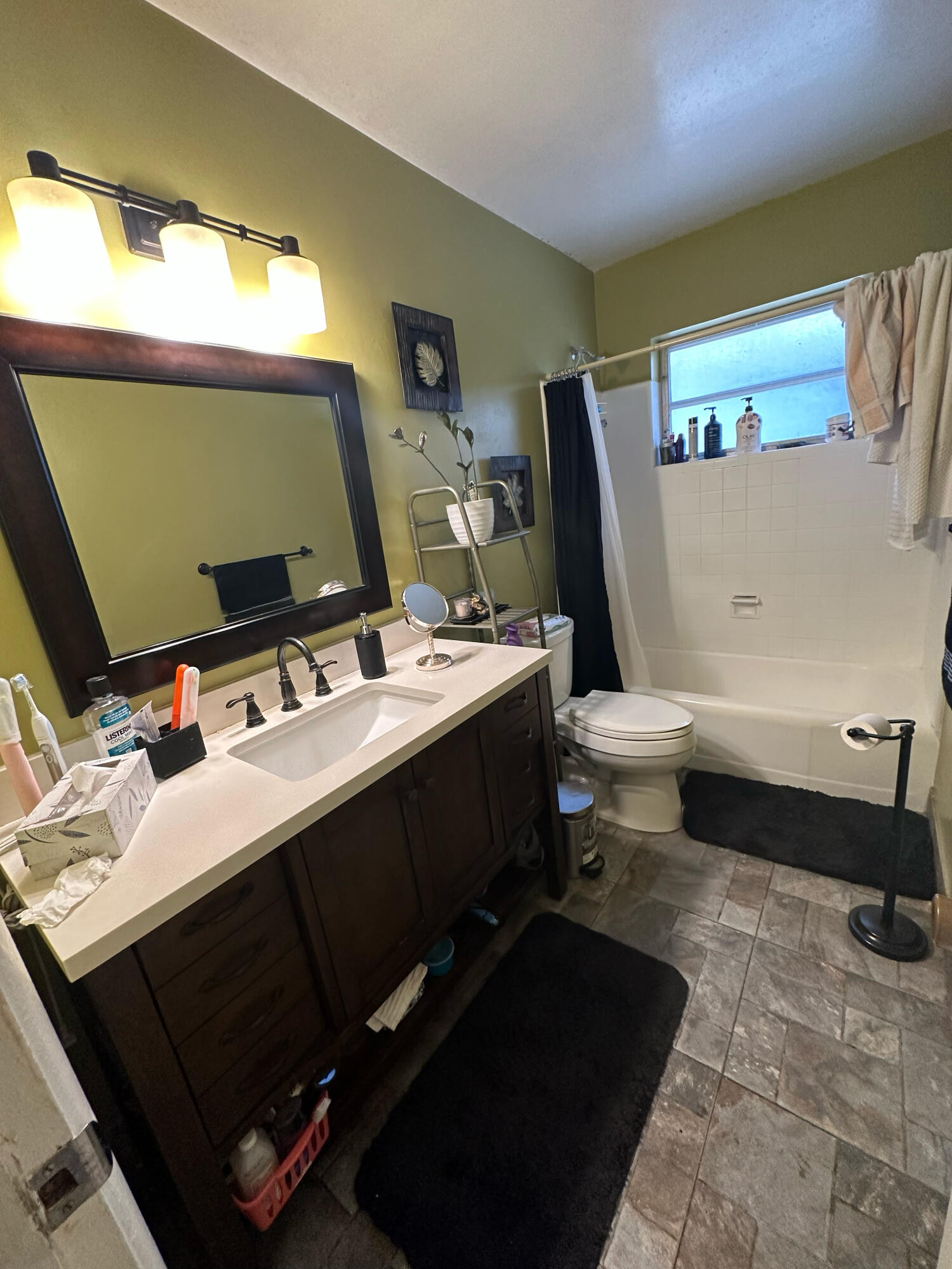 2180 NE 44th Street