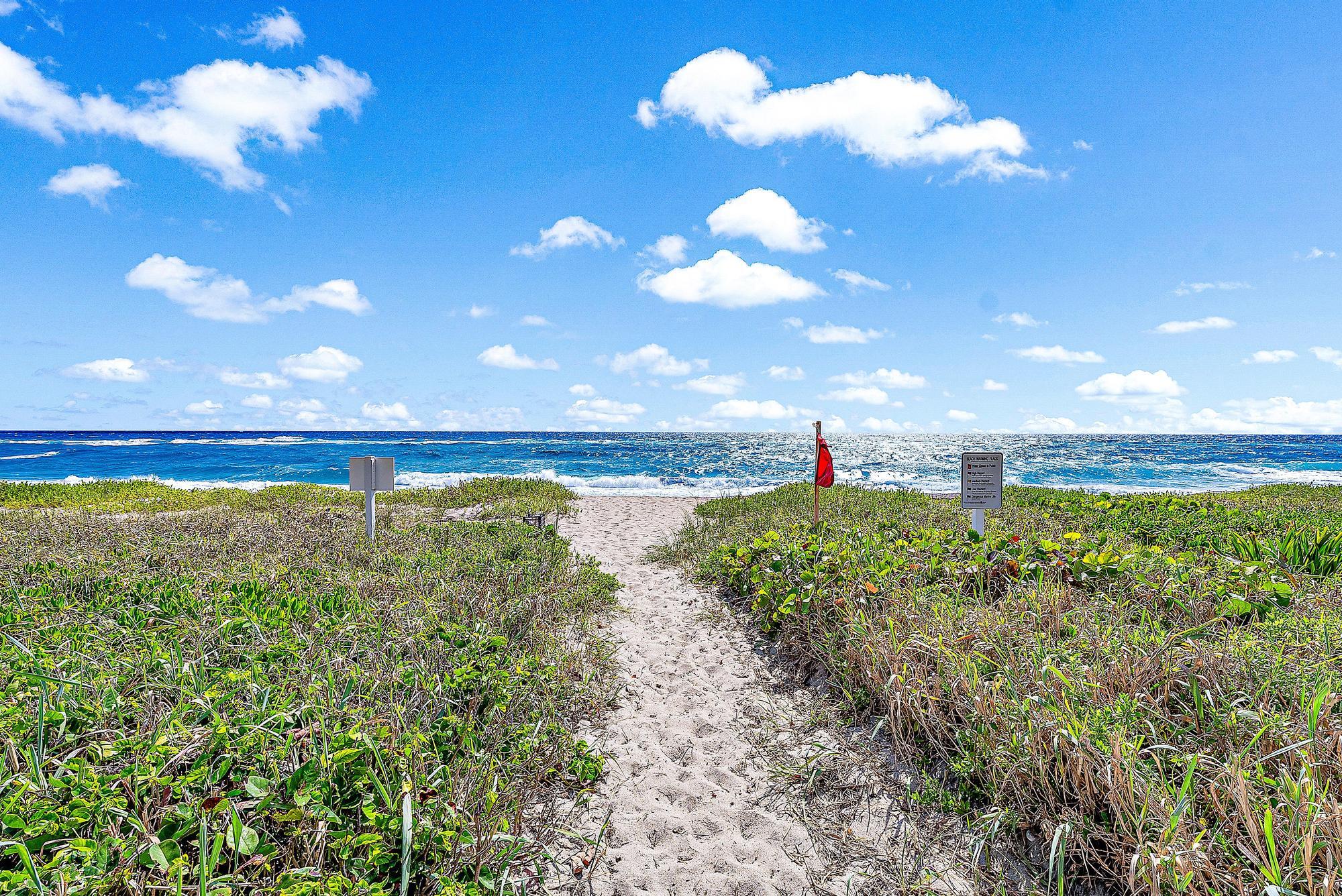 2 N Breakers Row N21
