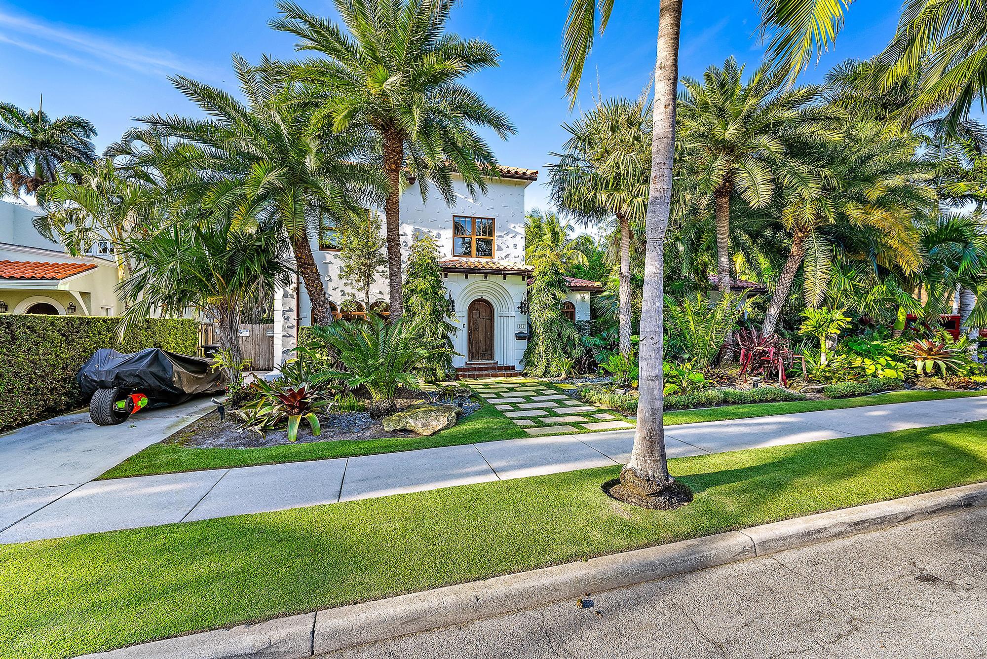 205 Monroe Drive