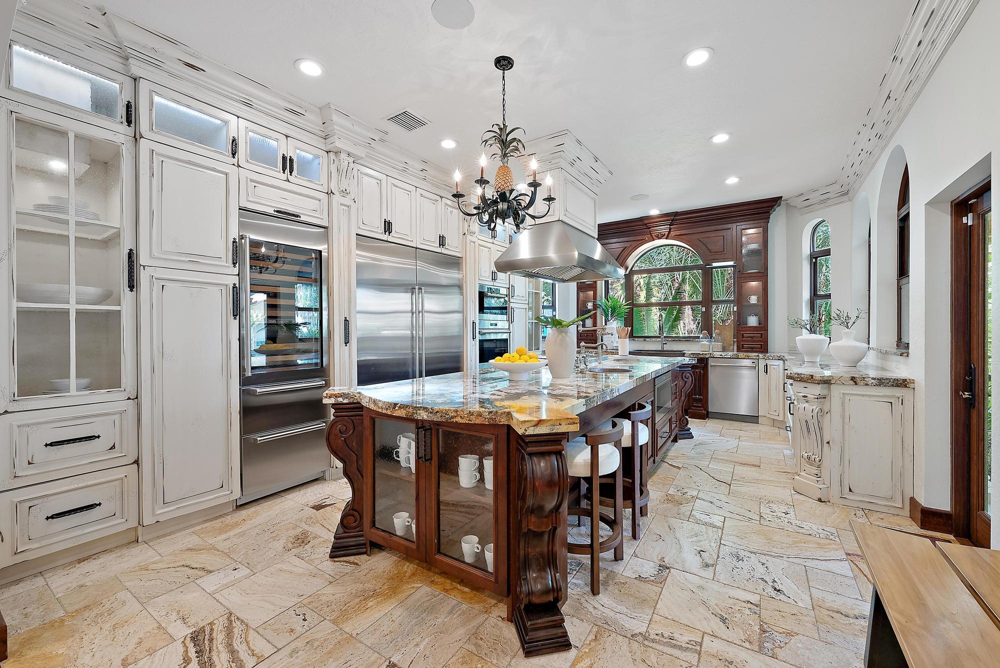 205 Monroe Drive