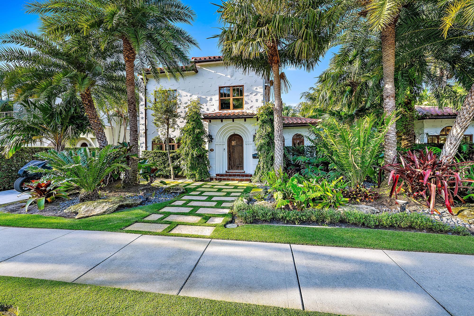 205 Monroe Drive
