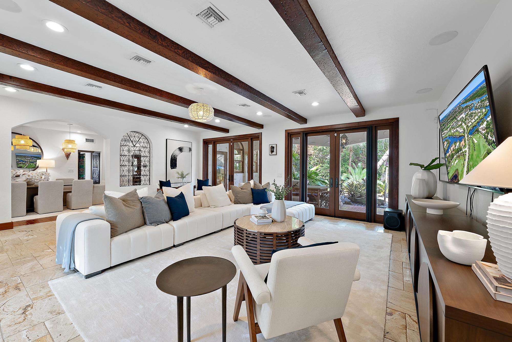 205 Monroe Drive