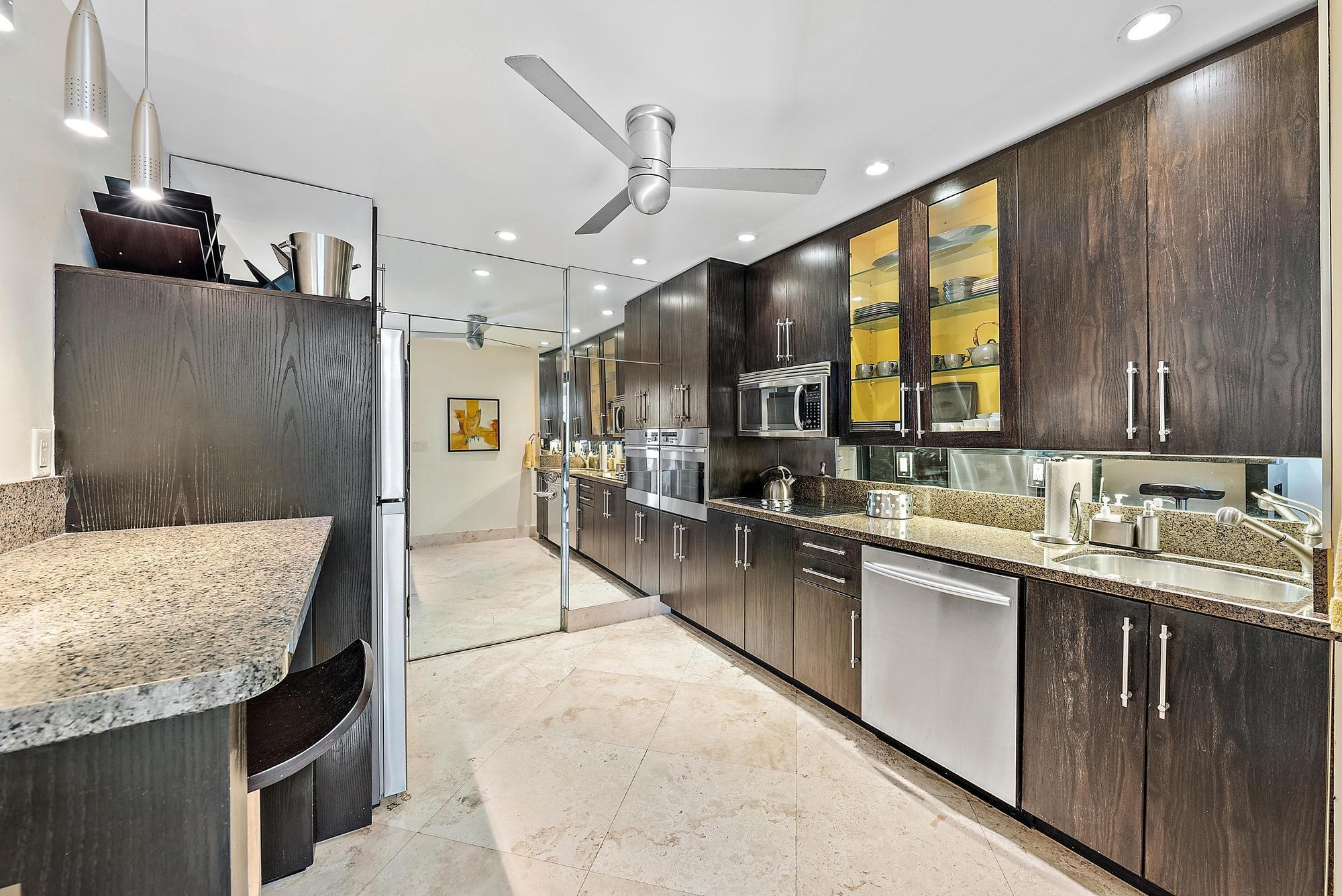 44 Cocoanut Row 205 B