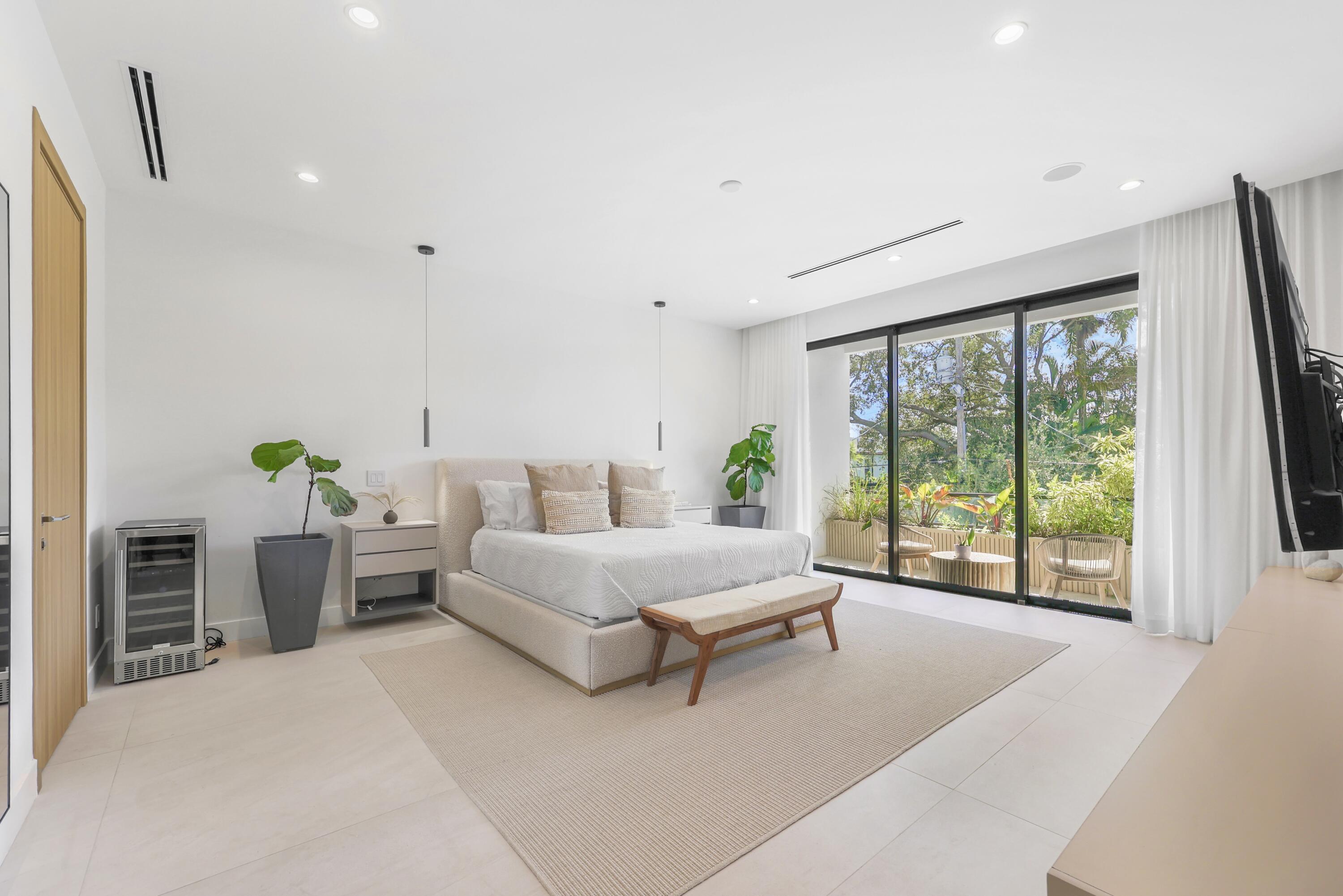 1504 NE 6th Street, Fort Lauderdale