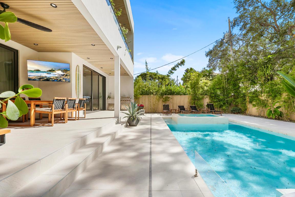 1504 NE 6th Street, Fort Lauderdale