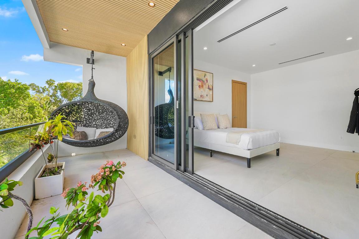 1504 NE 6th Street, Fort Lauderdale