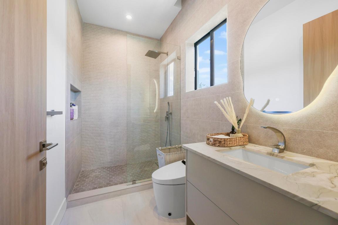 1504 NE 6th Street, Fort Lauderdale