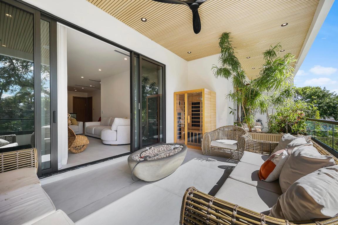 1504 NE 6th Street, Fort Lauderdale