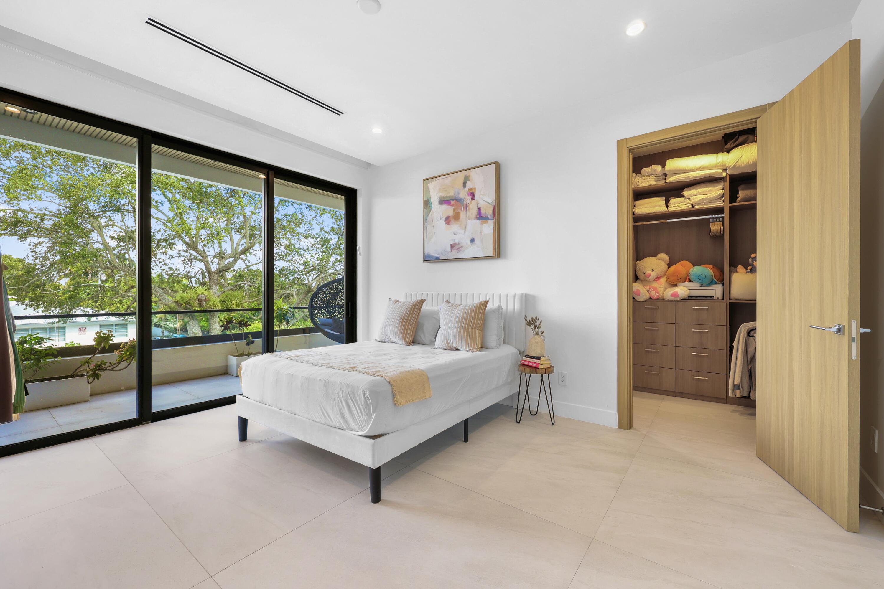 1504 NE 6th Street, Fort Lauderdale