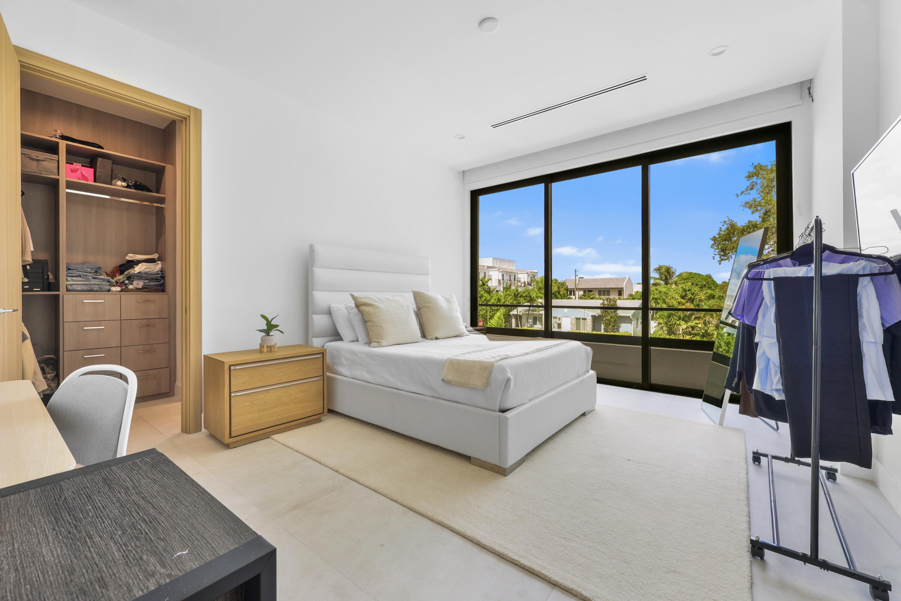 1504 NE 6th Street, Fort Lauderdale