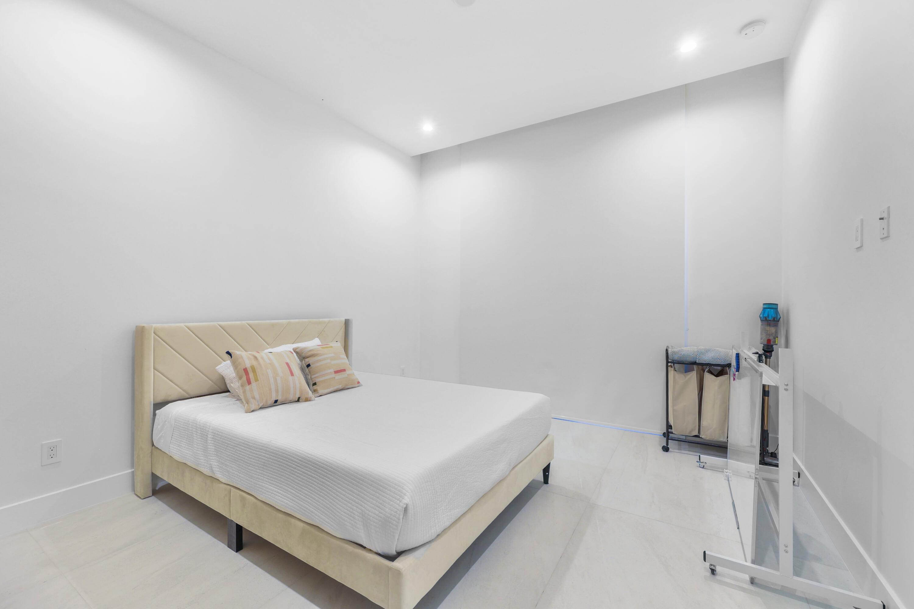 1504 NE 6th Street, Fort Lauderdale