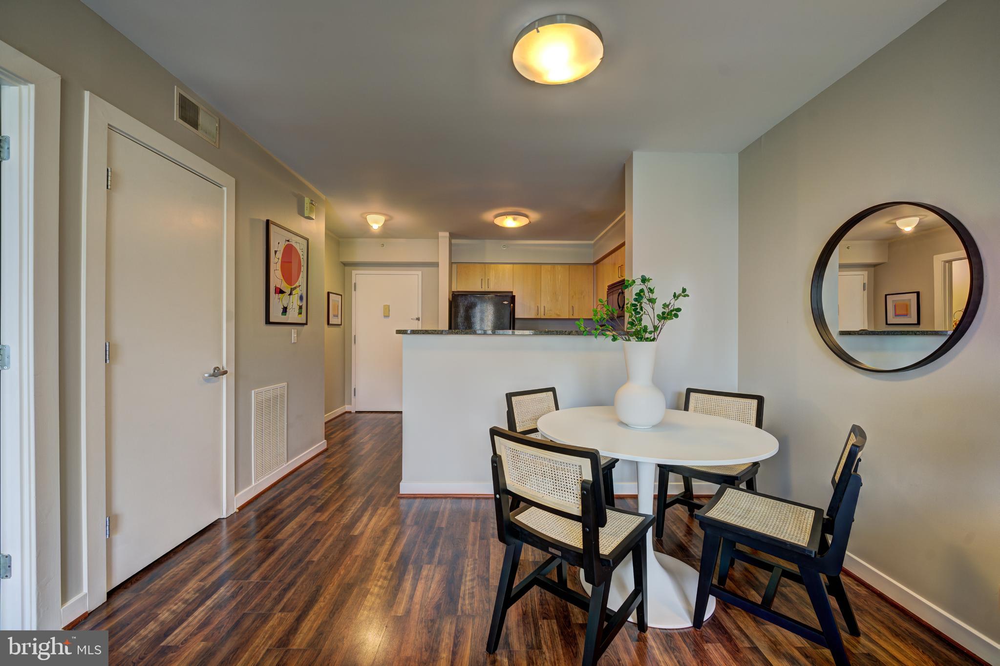 1000 NEW JERSEY AVENUE SE Unit: 916