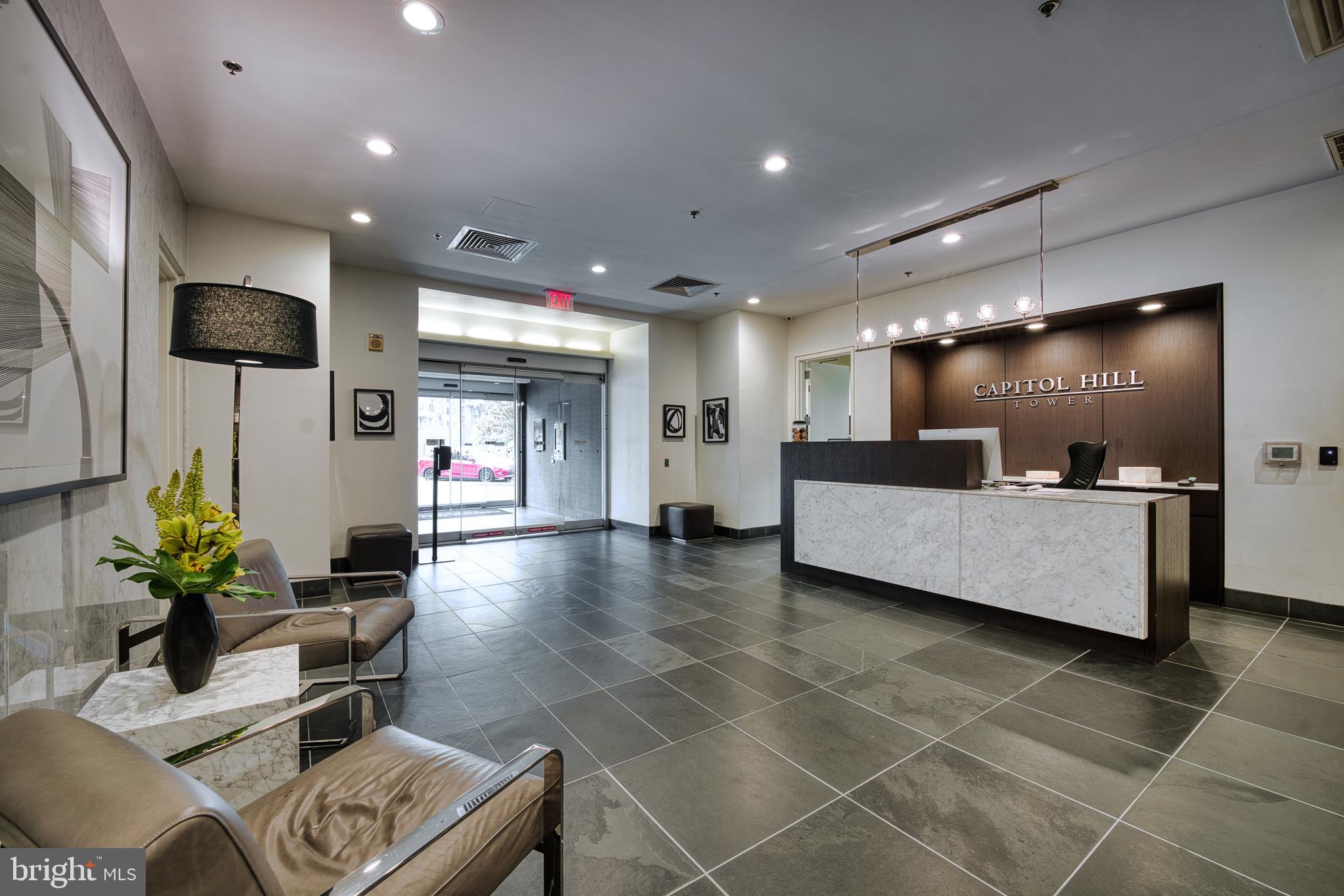 1000 NEW JERSEY AVENUE SE Unit: 916