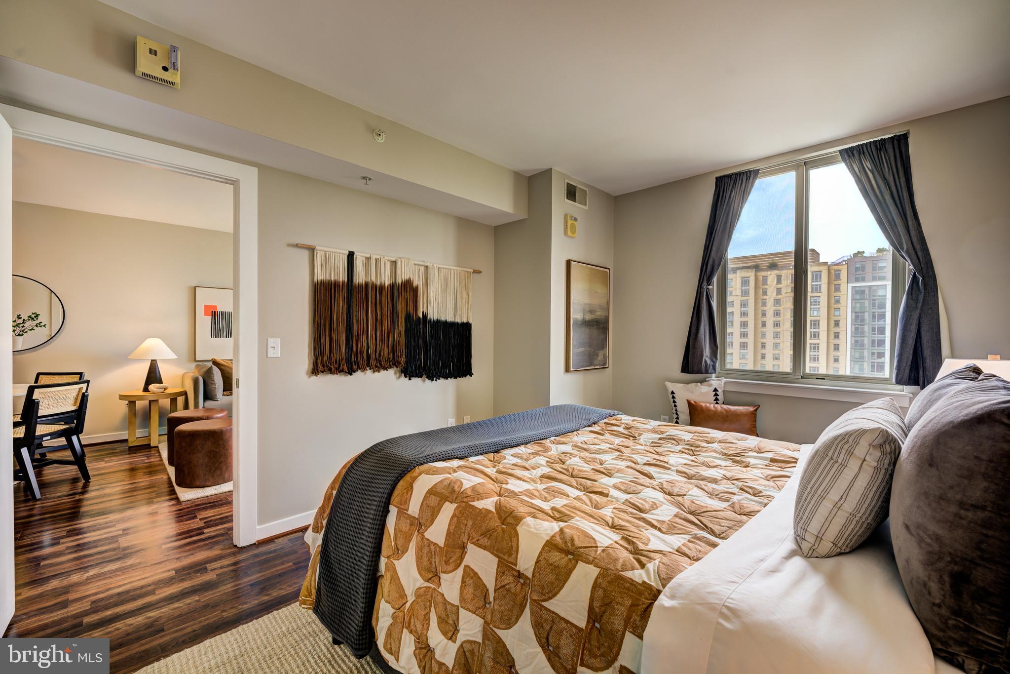 1000 NEW JERSEY AVENUE SE Unit: 916