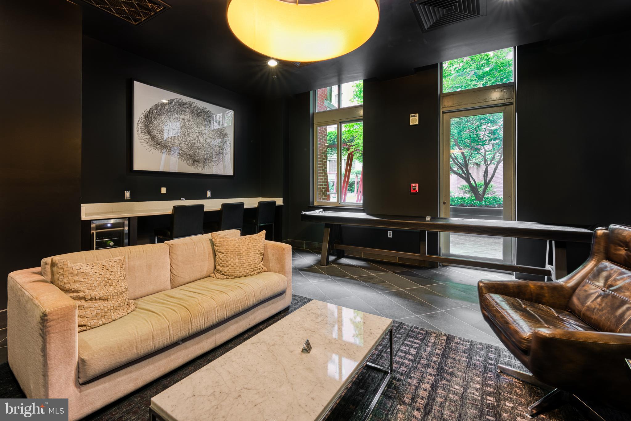 1000 NEW JERSEY AVENUE SE Unit: 916