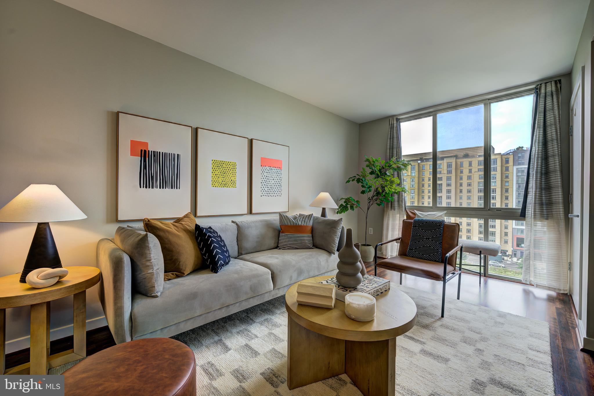 1000 NEW JERSEY AVENUE SE Unit: 916