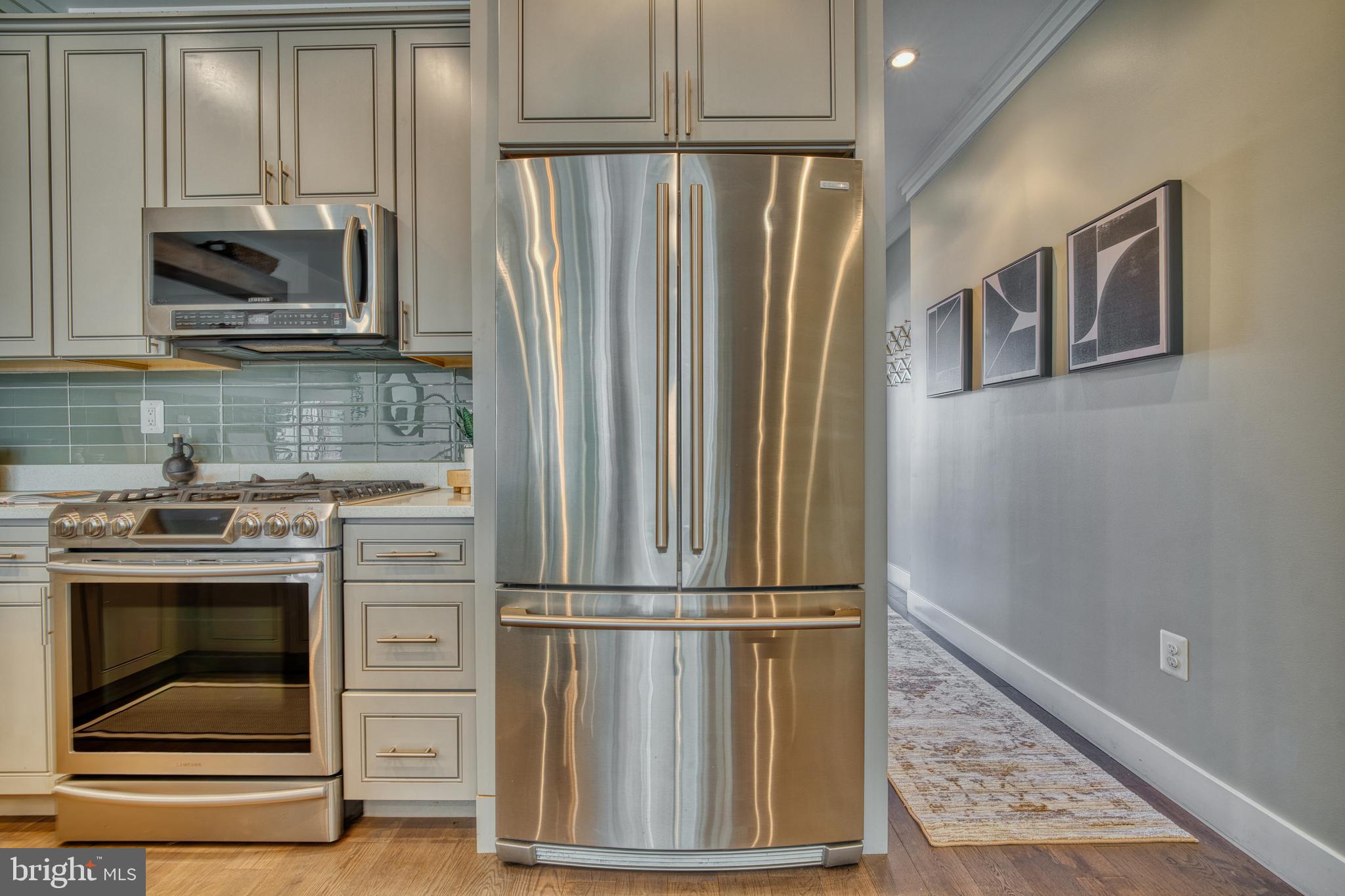 52 Quincy PLACE NE Unit: 2