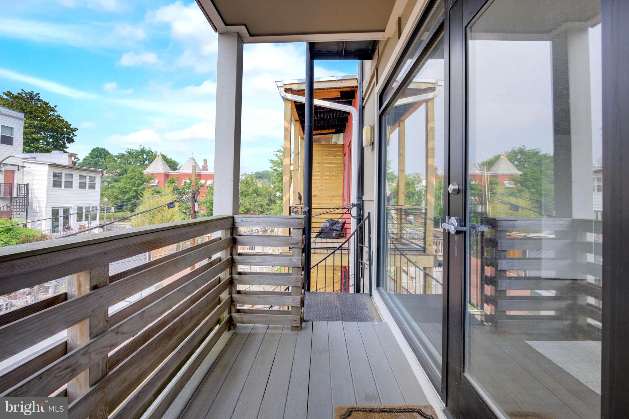 52 Quincy PLACE NE Unit: 2