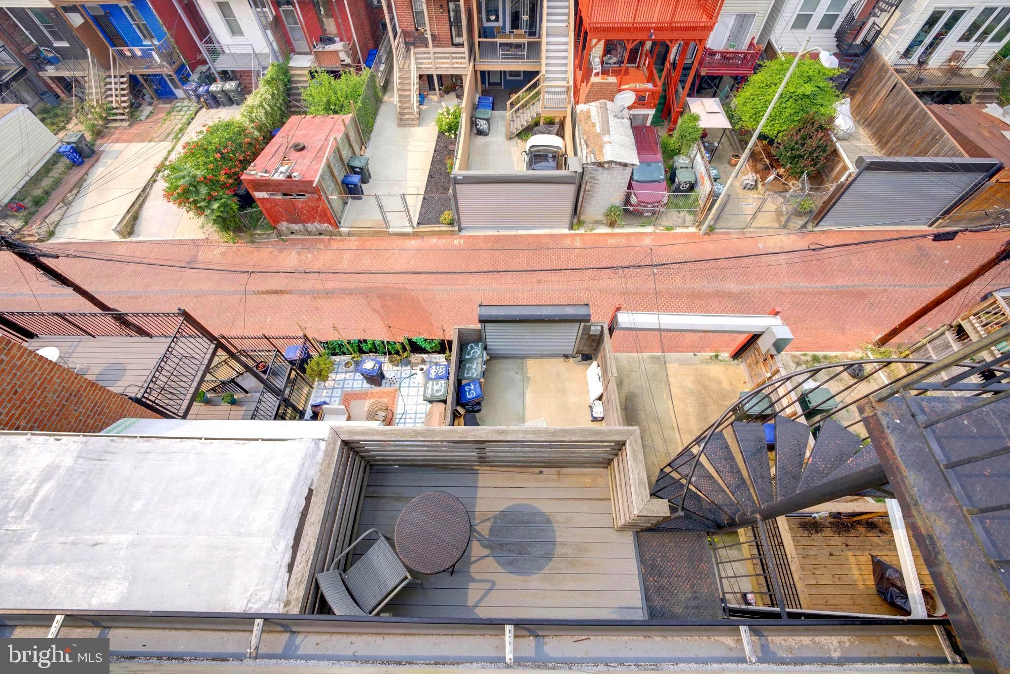 52 Quincy PLACE NE Unit: 2