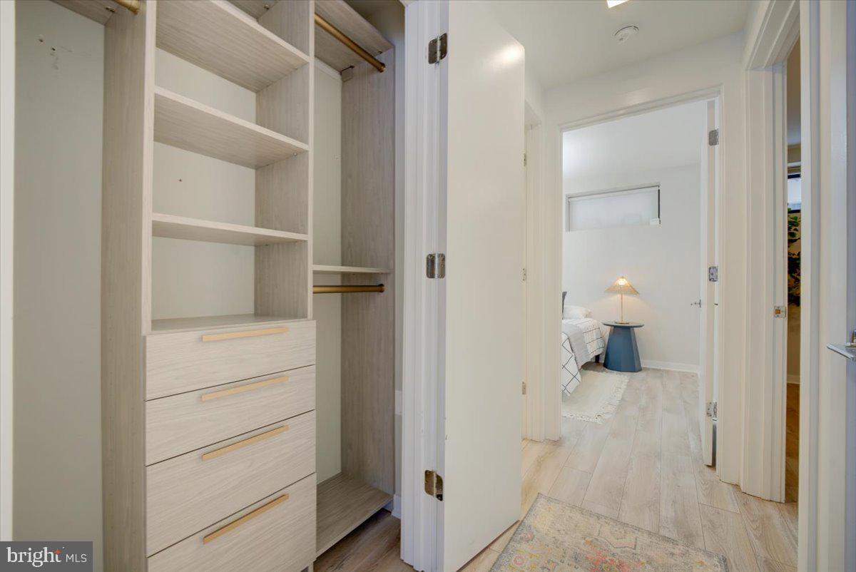 911 2nd STREET NE Unit: 104
