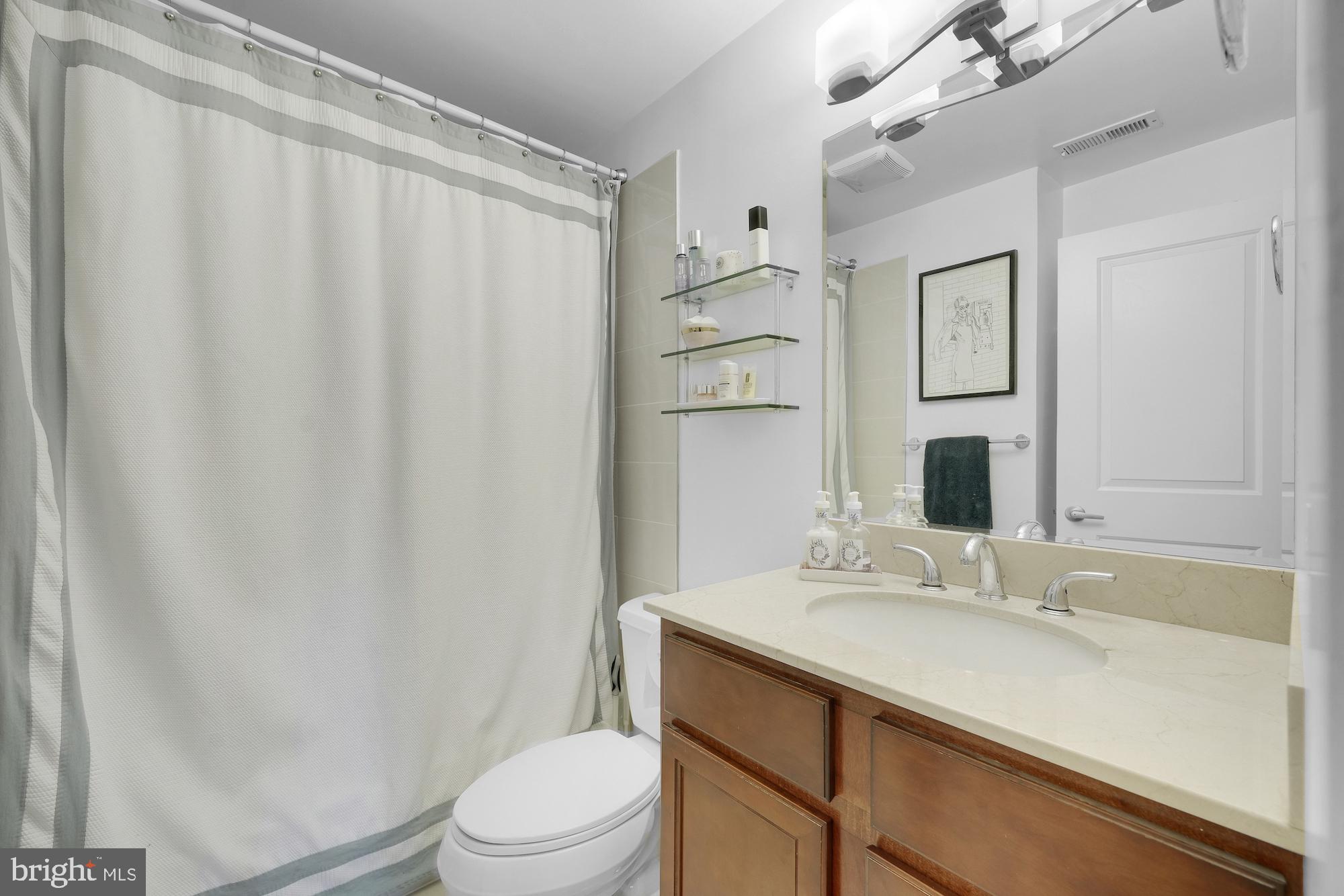 440 Rhode Island Ave NW #304