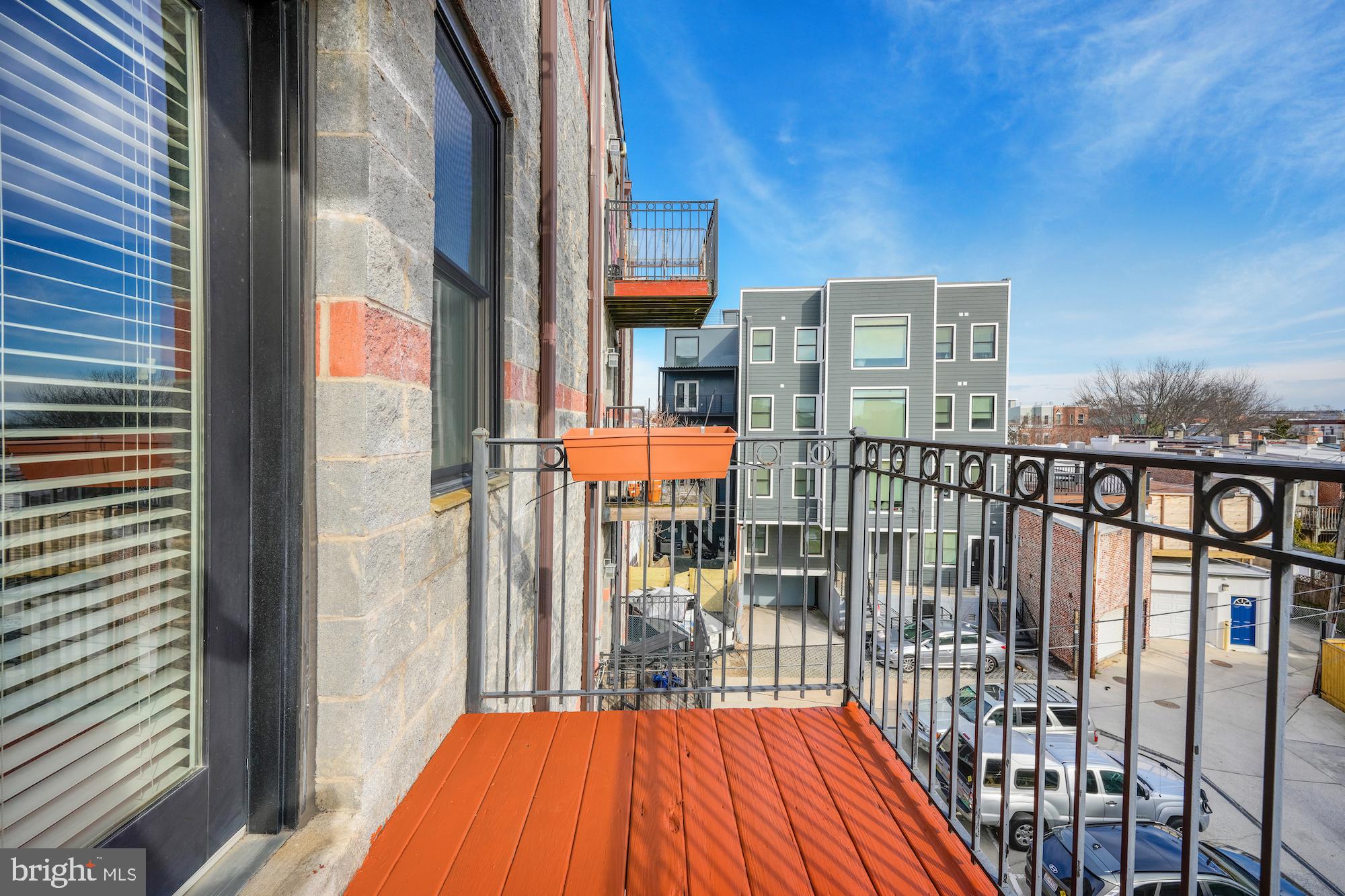 440 Rhode Island Ave NW #304