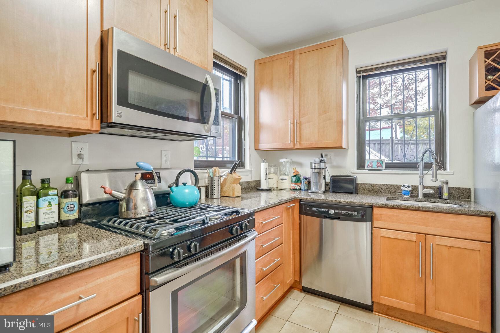 1621 Montello Ave NE